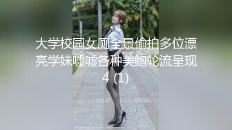 深夜里迷人的小妖精跟大哥酒店激情啪啪碰撞，全程露脸口交大鸡巴，吃奶舔逼，各种抽插浪叫呻吟不止表情好骚